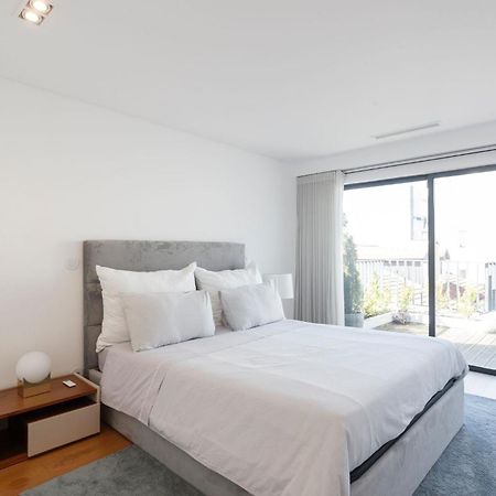 Luxury Suite With Balcony And Shared Accommodation In The Parque Eduardo VII Area Lisbona Esterno foto